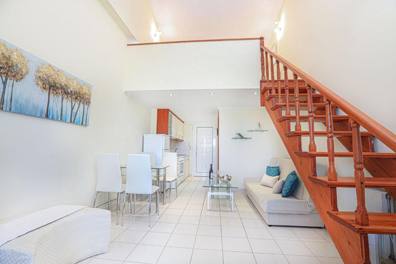 Tranquil Apartments Corfu คอนโตกาลิ ภายนอก รูปภาพ
