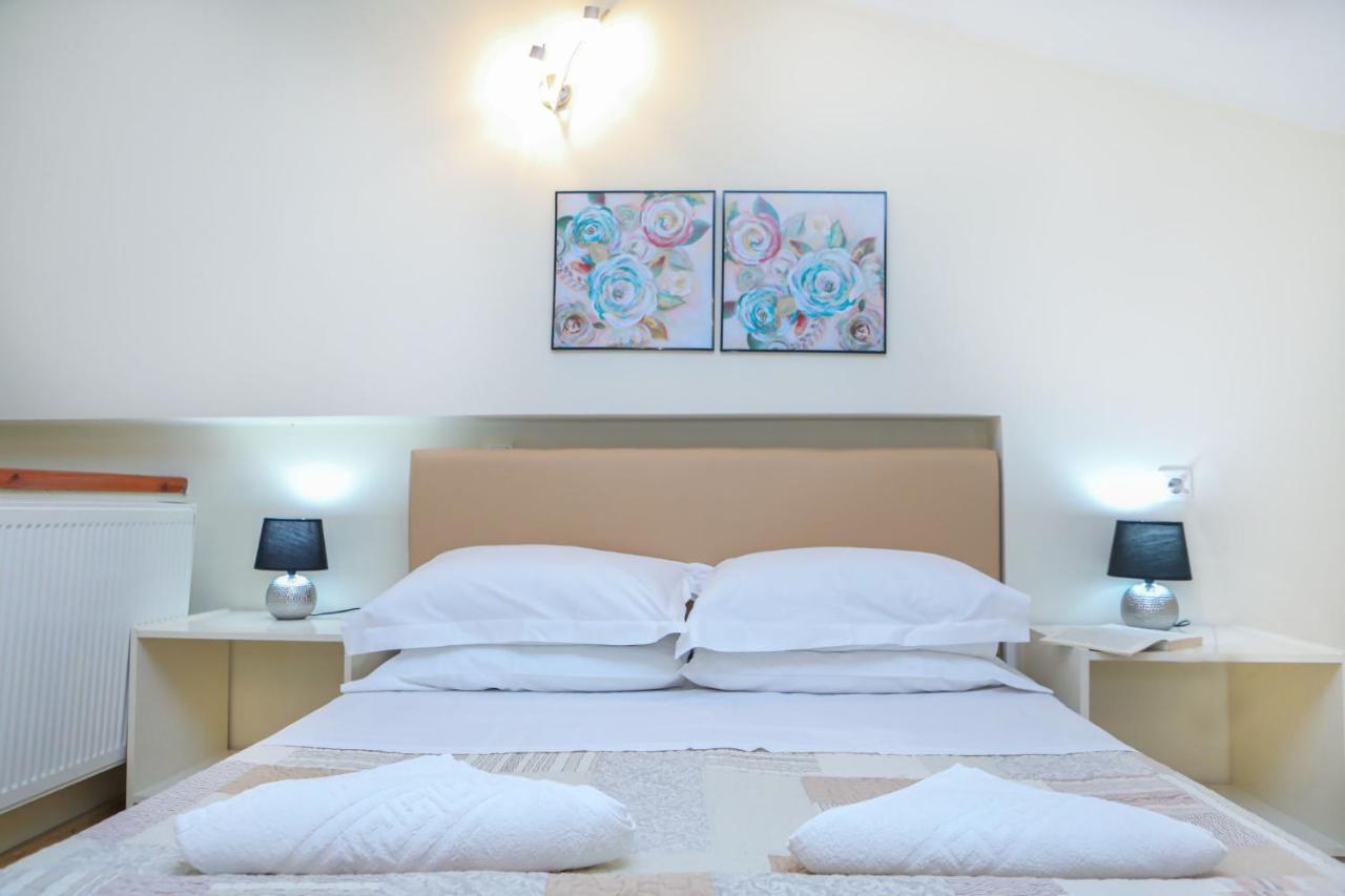 Tranquil Apartments Corfu คอนโตกาลิ ภายนอก รูปภาพ