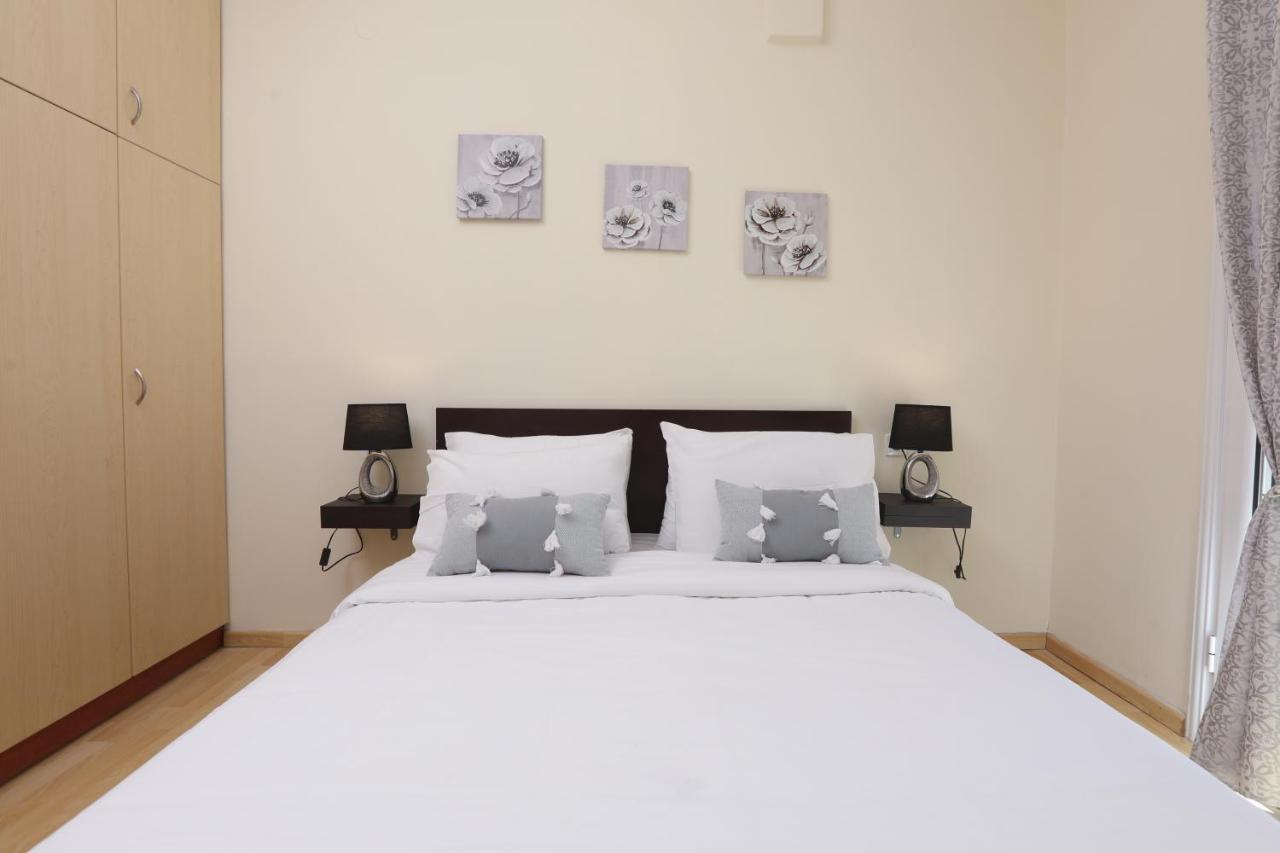 Tranquil Apartments Corfu คอนโตกาลิ ภายนอก รูปภาพ