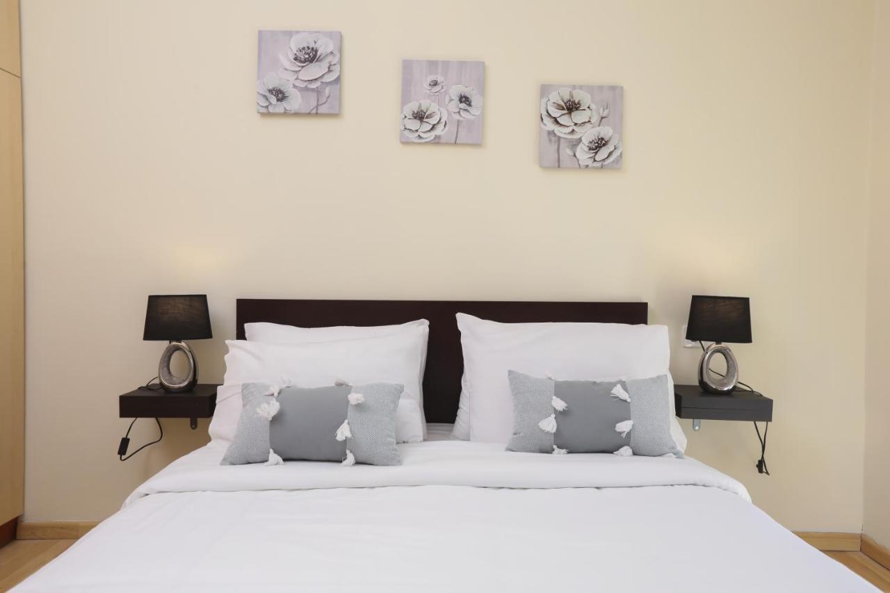 Tranquil Apartments Corfu คอนโตกาลิ ภายนอก รูปภาพ