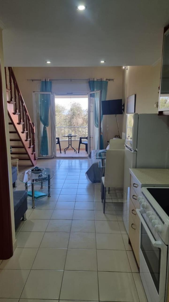 Tranquil Apartments Corfu คอนโตกาลิ ภายนอก รูปภาพ