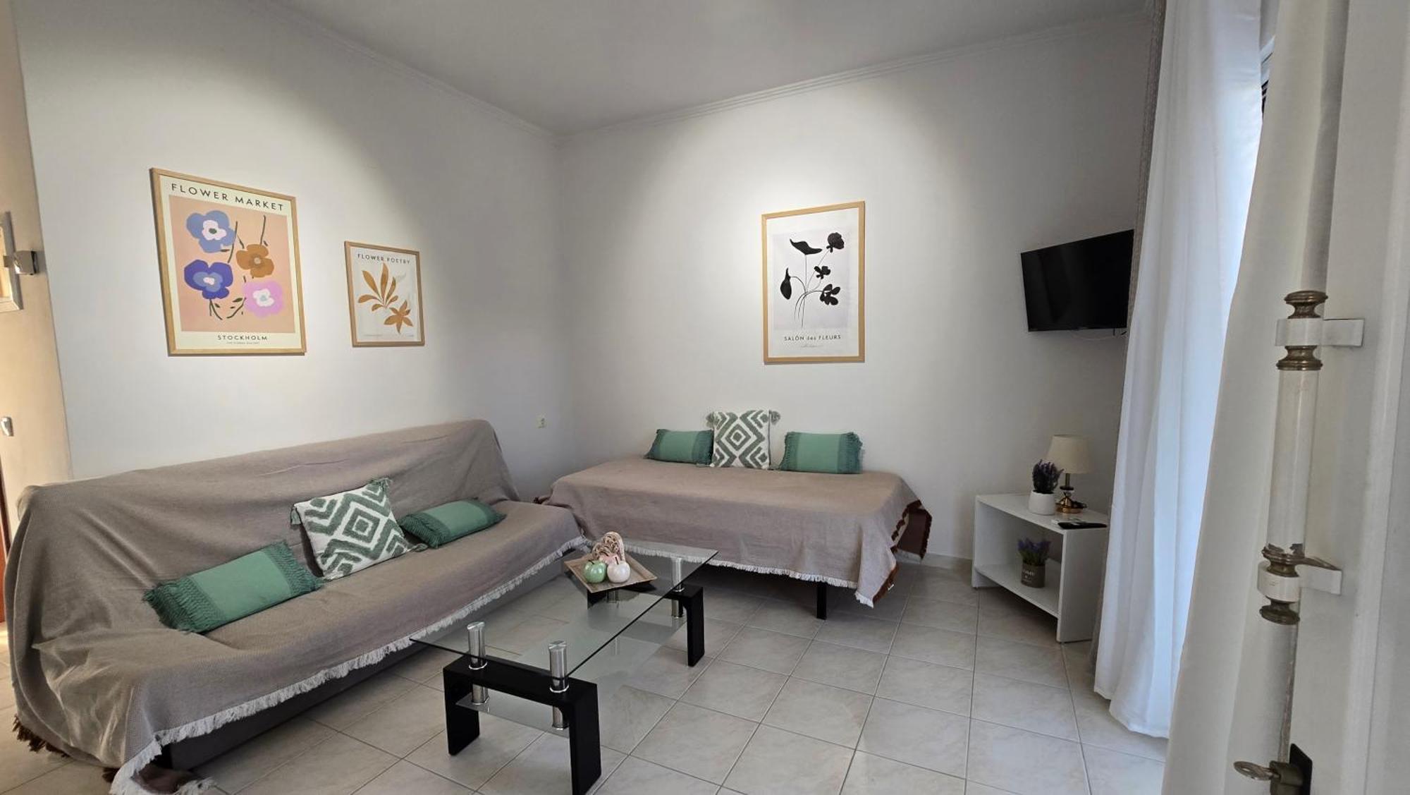 Tranquil Apartments Corfu คอนโตกาลิ ภายนอก รูปภาพ